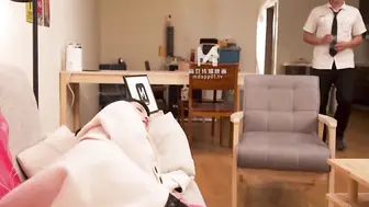 MD-0077 沈芯语 家教与少妇-飢渴少妇勾引男家教 成人教育实作